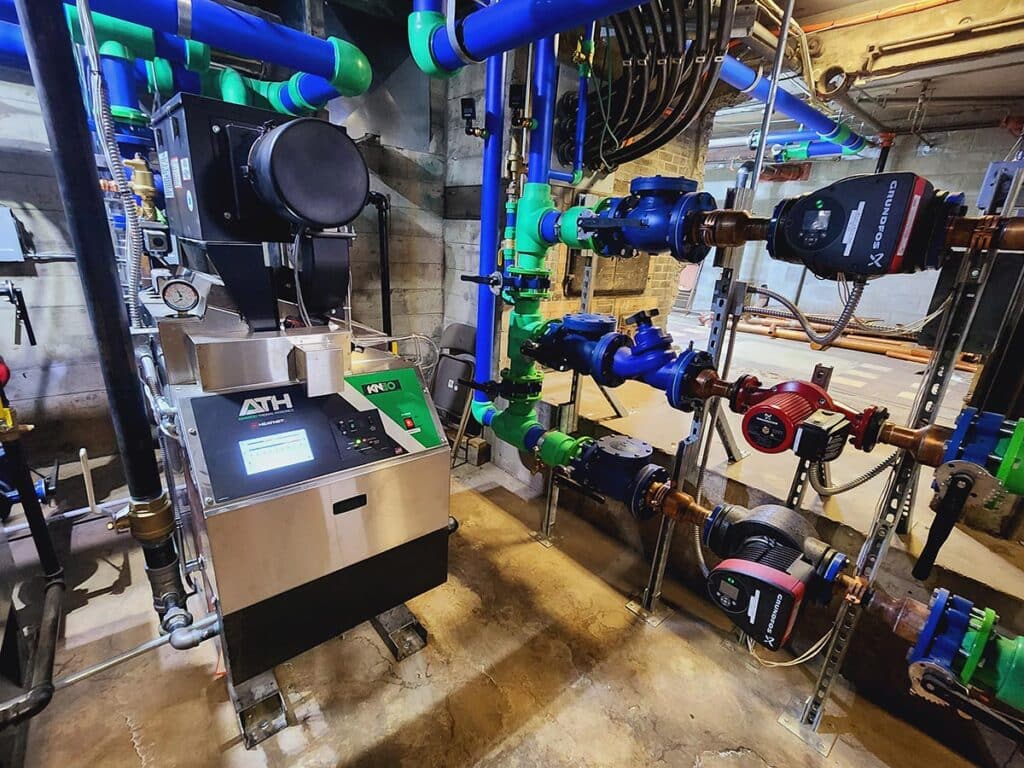 Series of pipes and pumps